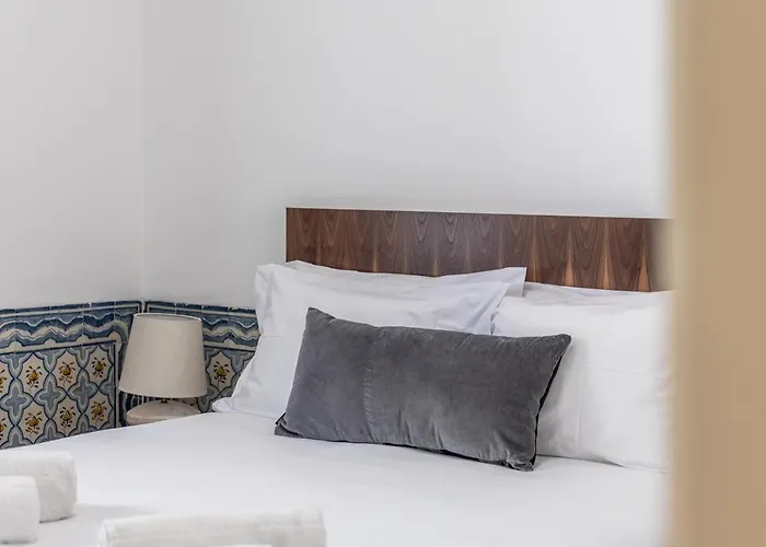 شقة Hip & Renovated T.m. Flat In Bairro Alto Lisboa