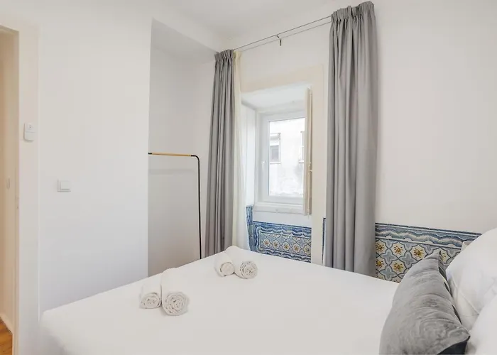 شقة Hip & Renovated T.m. Flat In Bairro Alto Lisboa