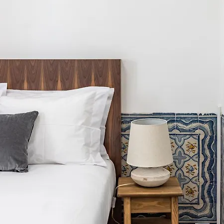 Apartment Hip & Renovated T.m. Flat In Bairro Alto *